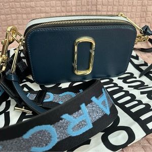 Marc Jacobs Snapshot bag in new blue sea multi